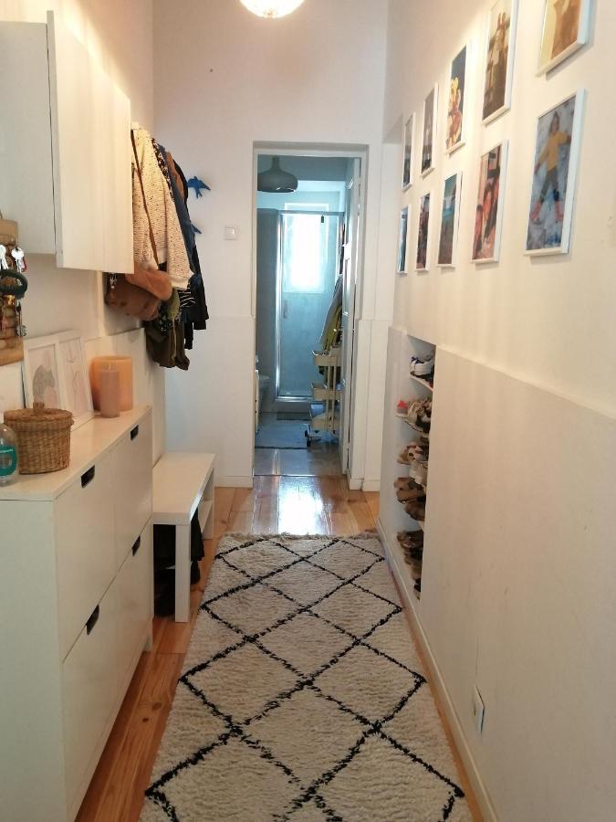 Apartamento Encantador Com Patio Lissabon Buitenkant foto